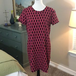 AV Shell Dress Size 8 Navy Geometric Color